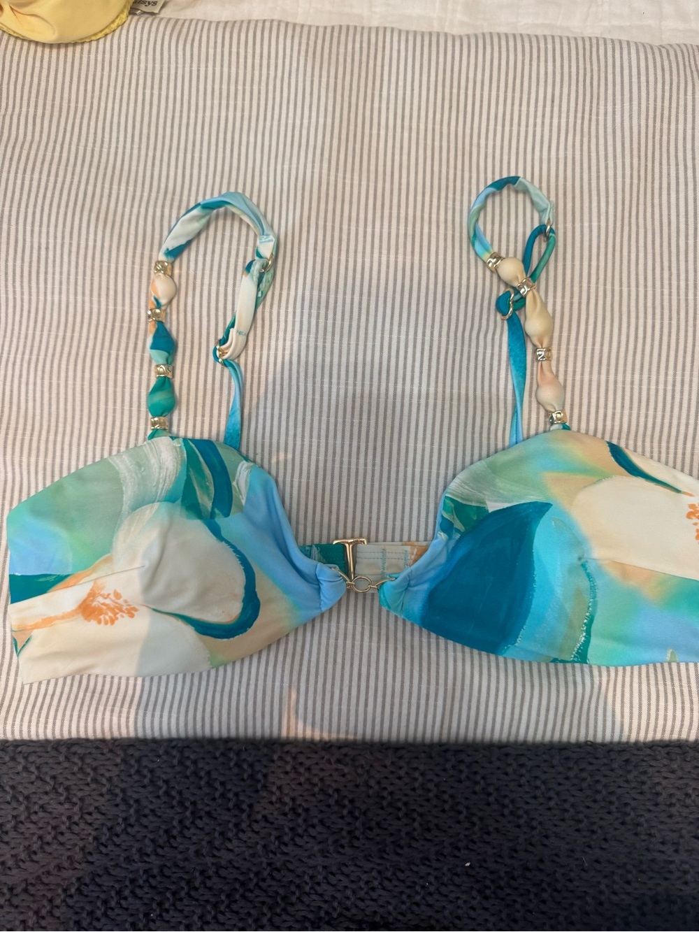 CUPSHE Saint tropez fling bikini top